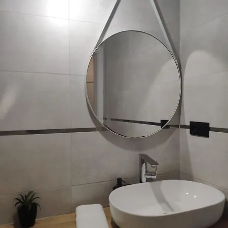 Zabrska Royal Ii * Katowice