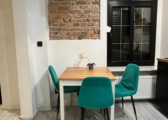 Zabrska Royal Ii * Katowice