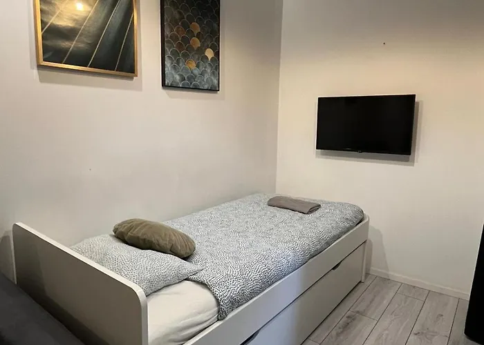 Zabrska Royal Ii * Katowice